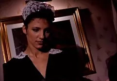 Eine schöne Assistentin möchte heute Abend ein böses und schmutziges Mädchen sein und vom dicke nackte damen Chef direkt auf dem Schreibtisch bestraft werden