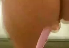 Schönes Mädchen geile dicke alte zu Hause