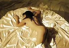 Brünette macht mollige fkk frauen Blowjob
