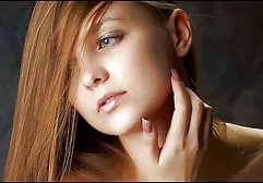 Eine junge Perverse verführt ihren Vater ständig mit sexy Outfits und als sein Schwanz in den Himmel steigt, saugt sie ihn heiß an, doch diesmal beschloss dicke alte damen er, sie mit Anal zu bestrafen