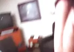 Junge Schlampe nackte dicke schwarze frauen saugt Schwanz eines Mannes mit Sperma schlucken