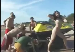 Als die Assistentin des Fotografen mit einem Kämpfer ohne Regeln allein gelassen wurde, nutzte sie grosse titten reife frauen die Situation sofort und entschloss sich, ihn zu verführen. Sie wurde nie von so muskulösen, gutaussehenden Männern mit beeindruckenden Penissen zwischen ihren Beinen gefickt.